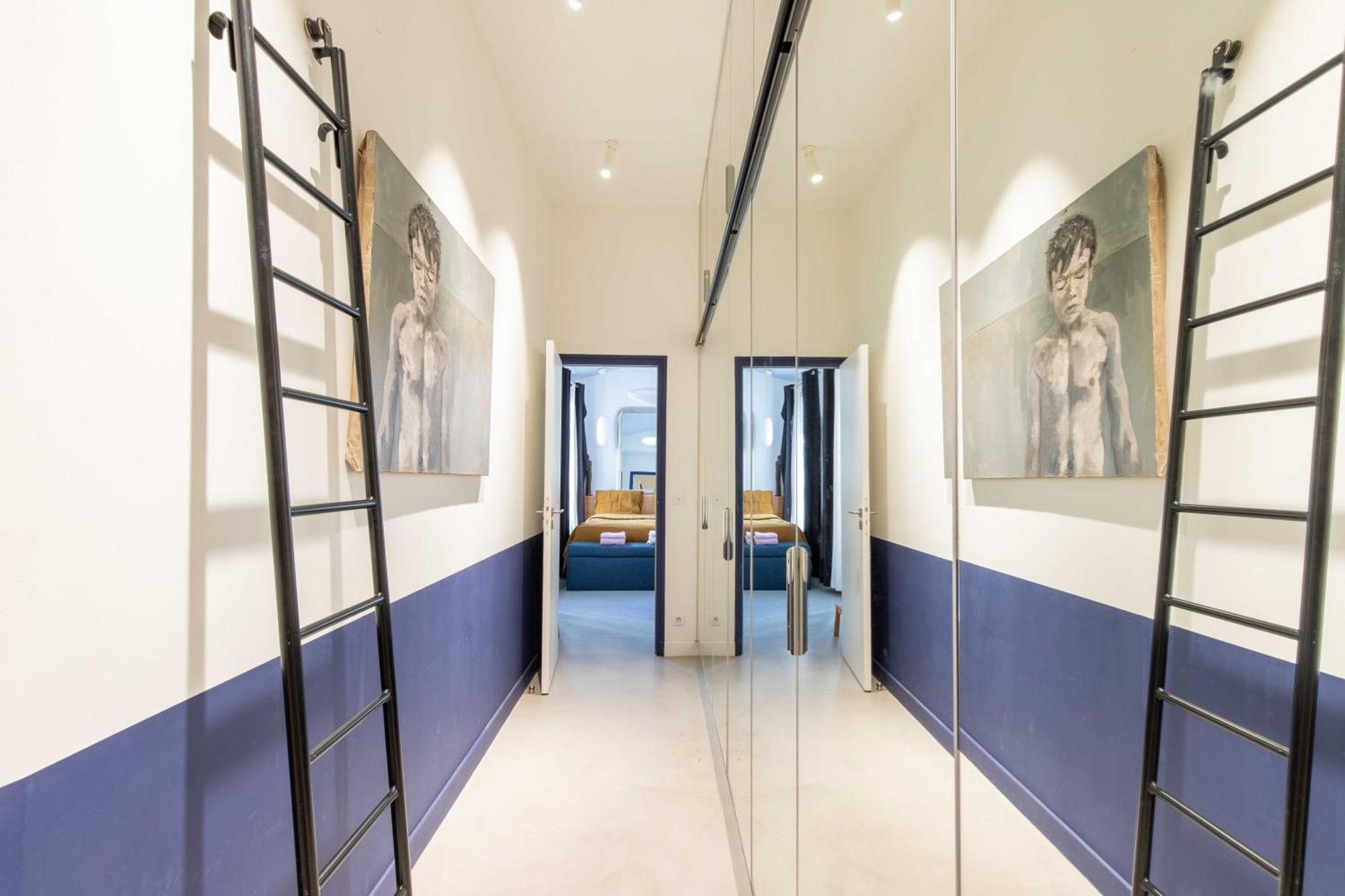 Comme Maison Sur L'ile Saint Louis * Paris